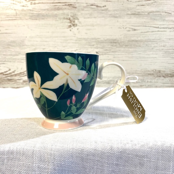 The English Mug Co Footed Floral Mug Green and Pink - Picture 2 of 7